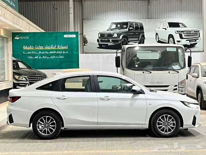 متوفر جميع فيات يارس فل ونص واستاندرموديل2026 3