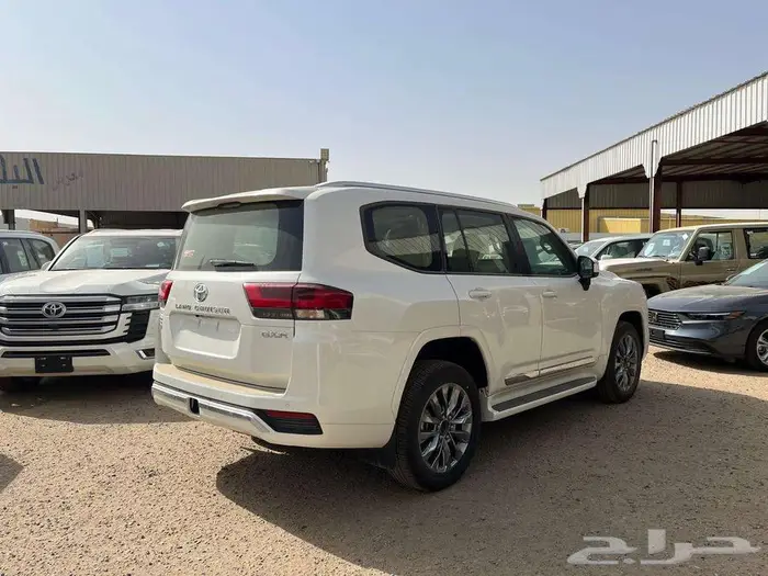 لاندكروزر GXR L4 نقد وتقسيط 2024 (( تصفية )) 2