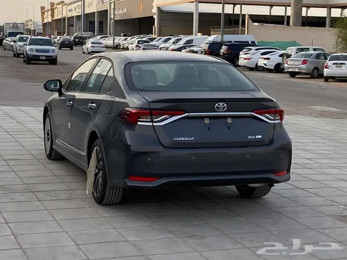 تويوتا كورلا فتحه 2.0 2025 كاش -اقساط 2