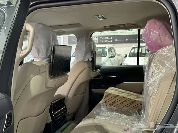 تويوتا لاندكروزر VX هايبرد 2025 10