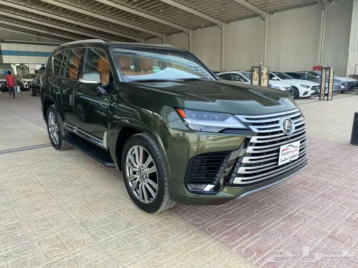 لكزس LX600 VIP 2024 زيتي سعودي 1