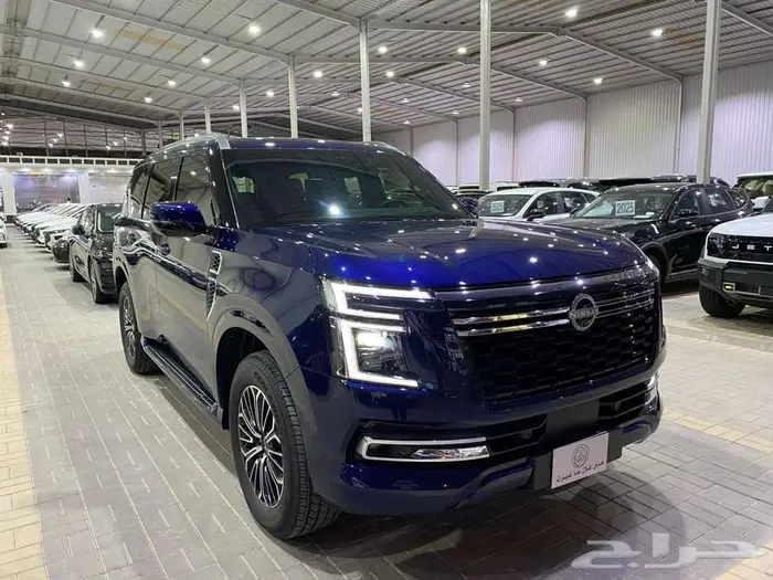 نيسان باترول بلاتنيوم 2025 ازرق غامق سعودي ماشيه 7500كم 7
