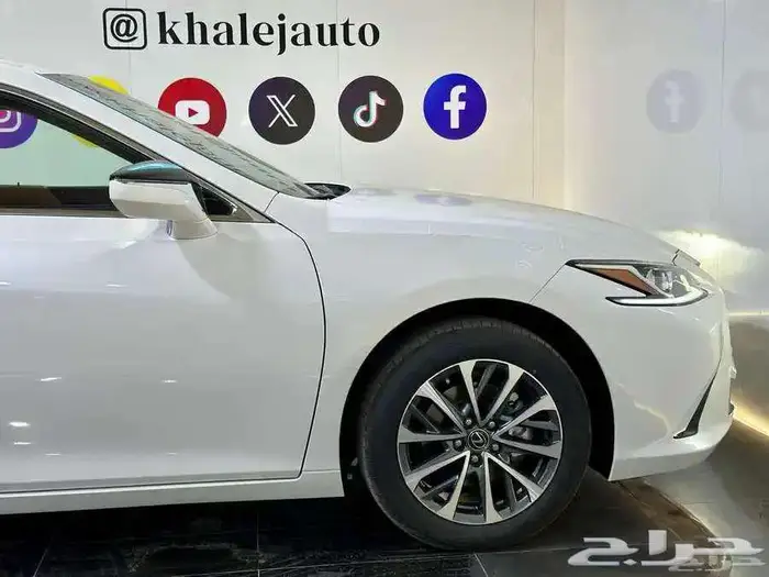 لكزس ES 250 AA موديل 2025 3