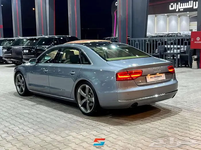 اودي A 8 6