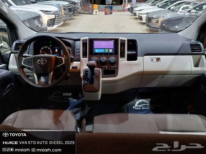 تويوتا باص هايس بضاعة سقف منخفض 2025ديزل جير اتوماتيك 7