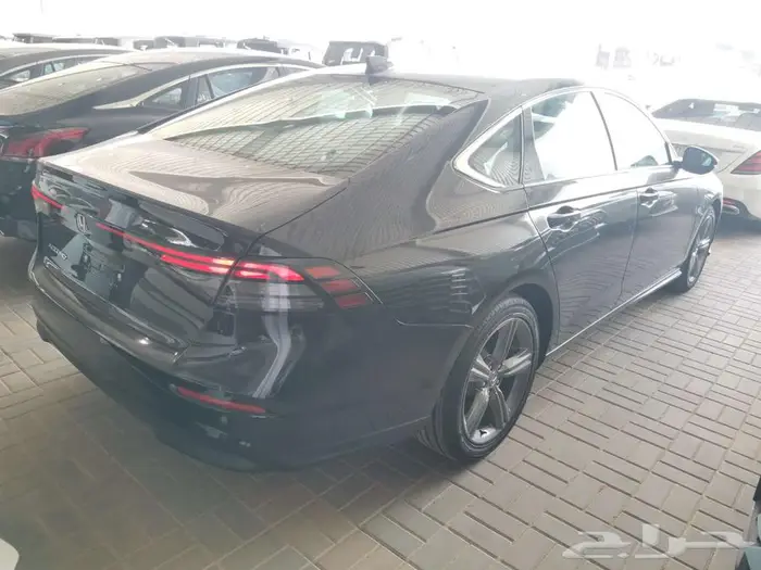 هوندا اكورد نص فل EX موديل 2025 سعودي 2