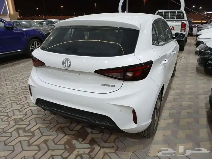 ام ج. 3 7