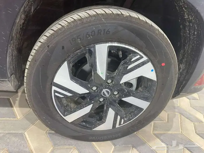 نيسان ماجنايت 2025 3