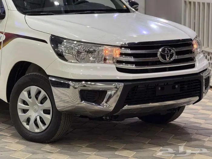 تويوتا هايلوكس GLS 2025 بريمي جديدة أداء متميز كاش وتقسيط 2