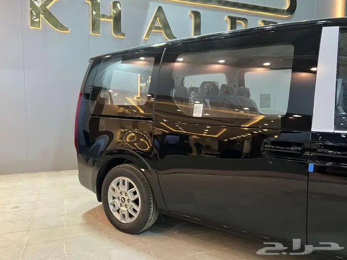 هيونداي ستاريا 9 راكب 2025 ديزل كاش واقساط 5