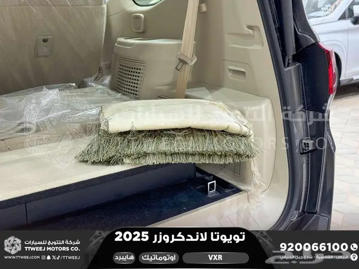 لاندكروزر في اكس ار فل رمادي هايبرد 2025 اقل سعر كاش واقساط 4
