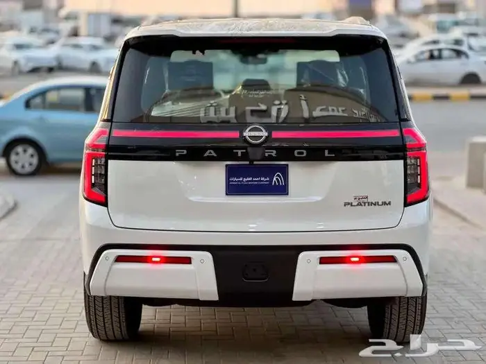 نيسان باترول بلاتنيوم 2025 تنفس طبيعي   صيانه مجانيه 12
