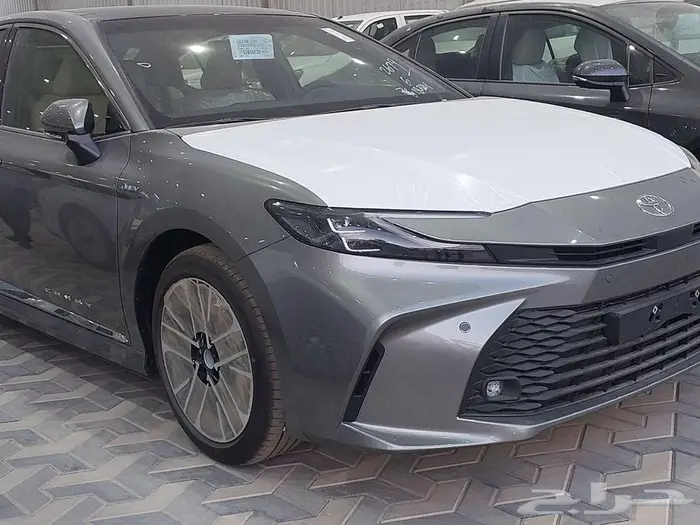تويوتا كامري LE هايبرد 2025 تقسيط وكاش 5
