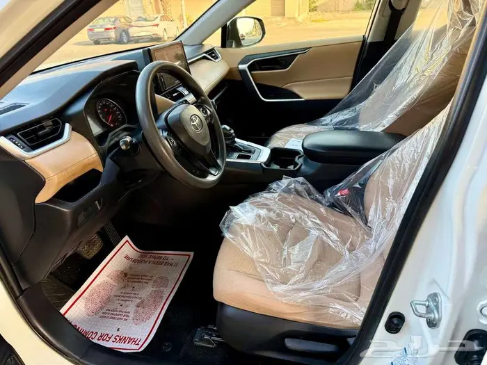 راف 4 2020 اتوماتيك مجدد ومفحوص ب 65 الف نقدي وتمويل 10