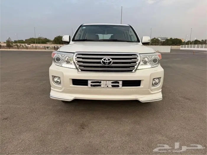 VXR 2014 لاندكروزر سعودي 1