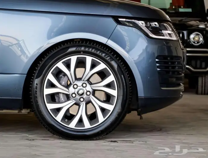 رنج روفر وج RANG ROVER VOGUE V6 موديل 2019 4