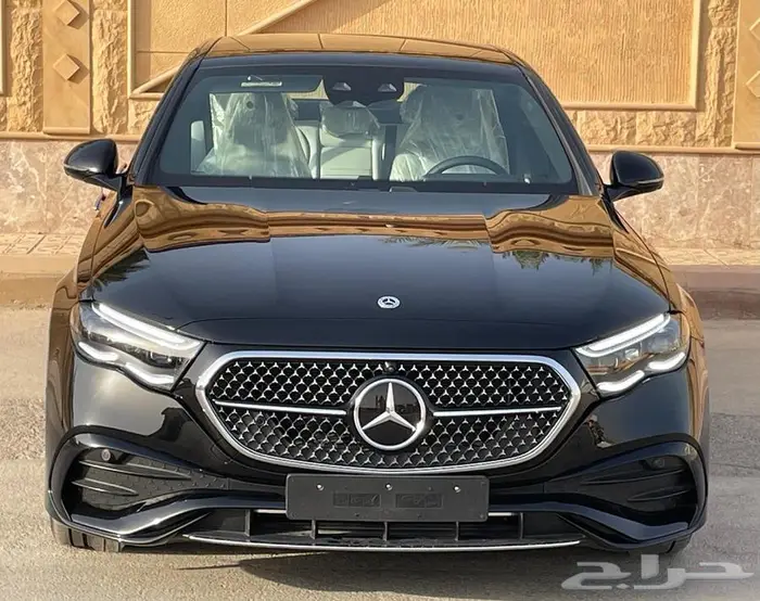 E300 2024 مرسيدس اسود اصفار 0