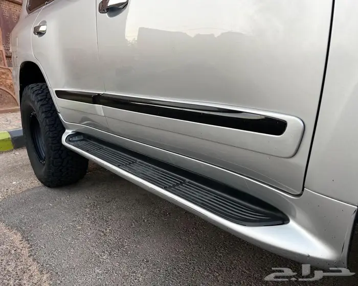 للبيع لكزس LX 570 2010 تعديل استراليا 23