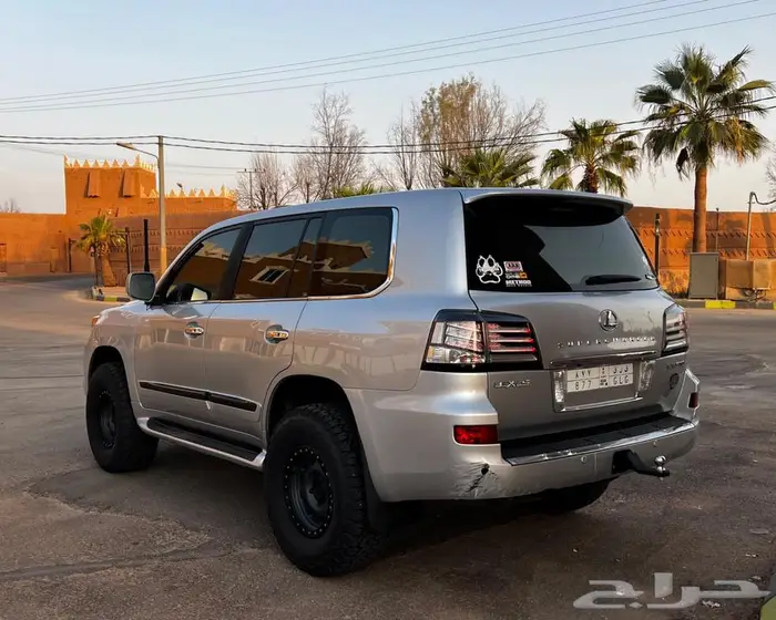 للبيع لكزس LX 570 2010 تعديل استراليا 4