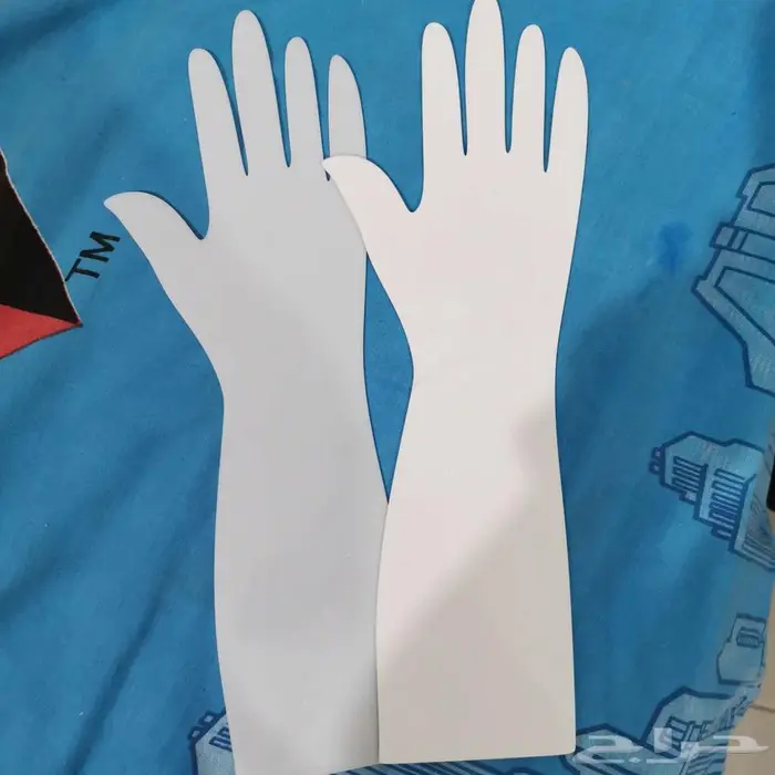 يد للتدريب على النقش 0