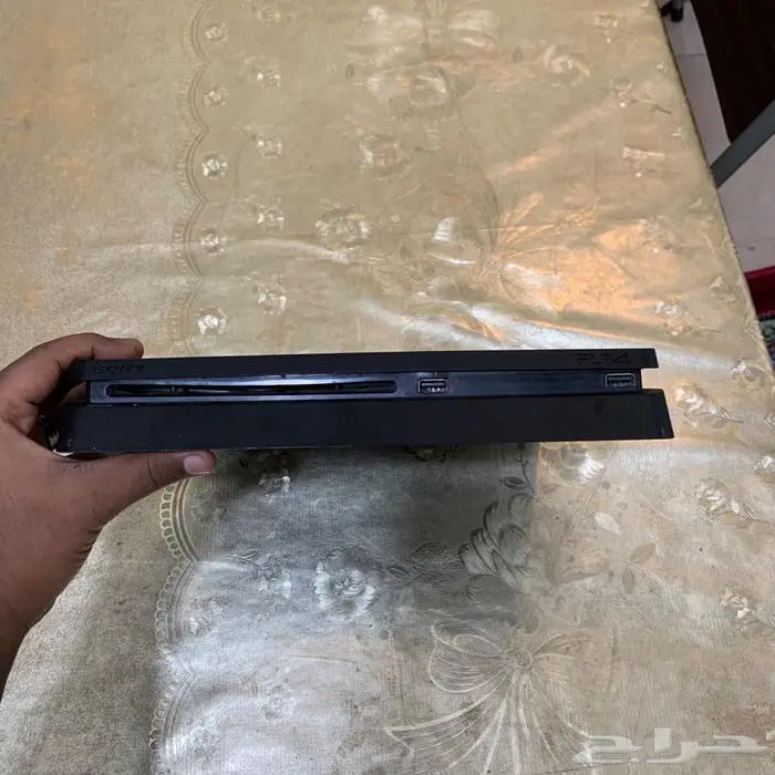 سوني 4 1 تيرا Sony 4 1TB 1