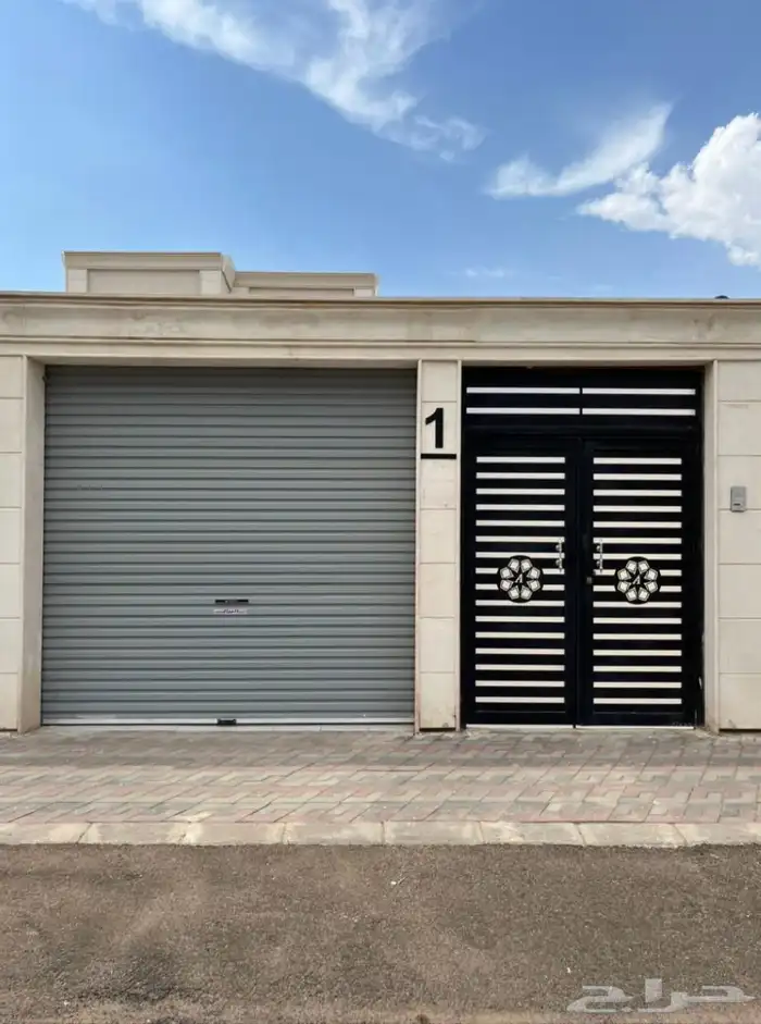 دور فاخر للبيع في المدينة المنورة 0