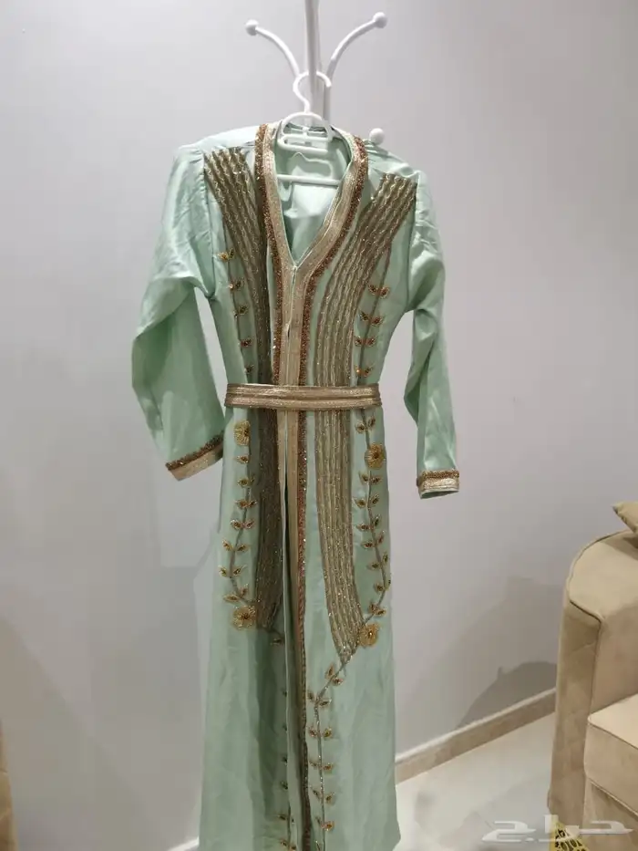 فساتين وجلابيات للبيع من لبسه 3