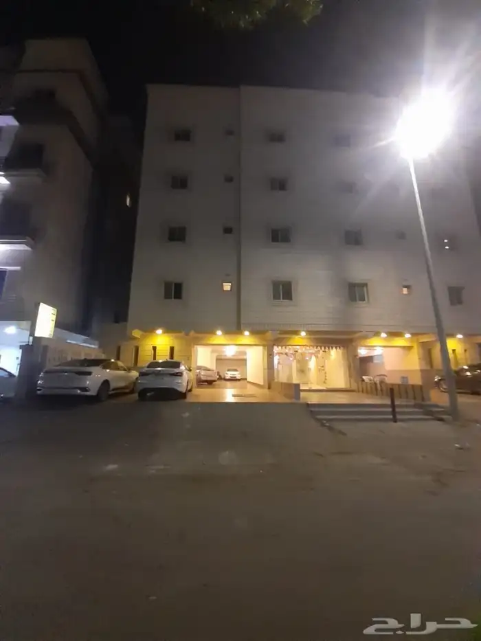 شقة 3 غرف للايجار حي الريان 0