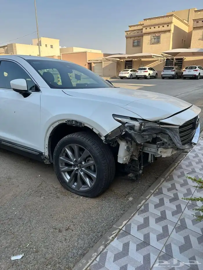 مازدا cx9 مصدوم 10
