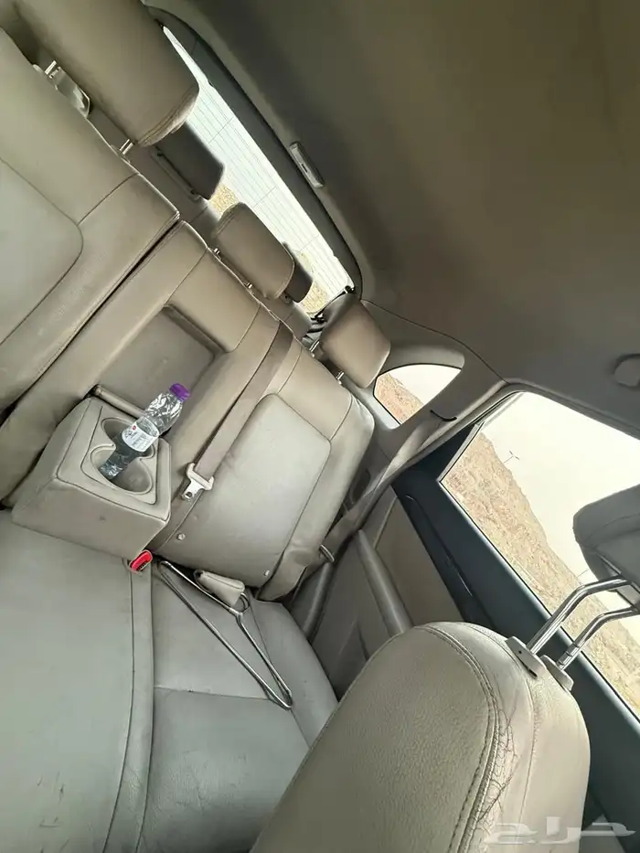 للبيع السيارة مستعملة ونظيفة 3