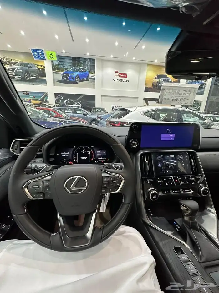 لكزس OT 2025 LX600سعودي اصفار 2