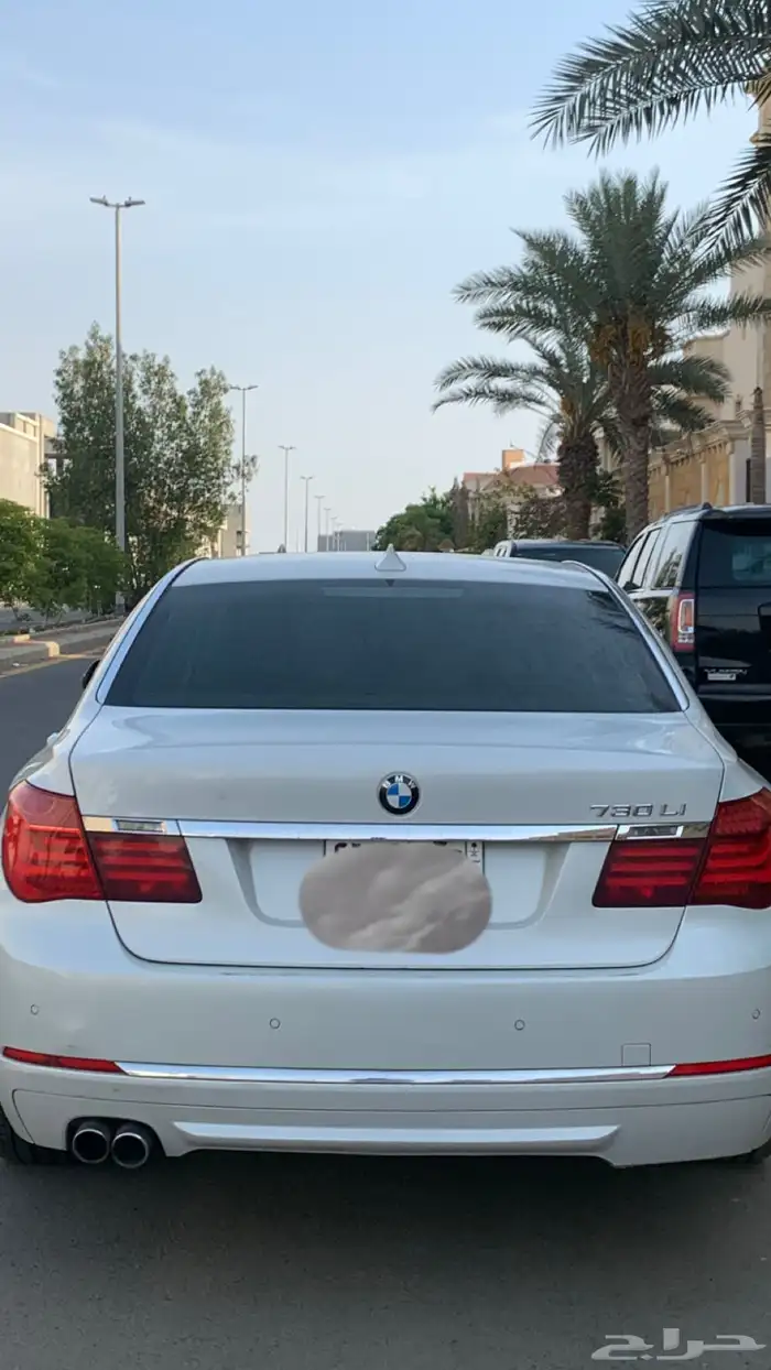 بي ام دبليو موديل 2014 معمول صيانة كاملة الفئة السادسة 1