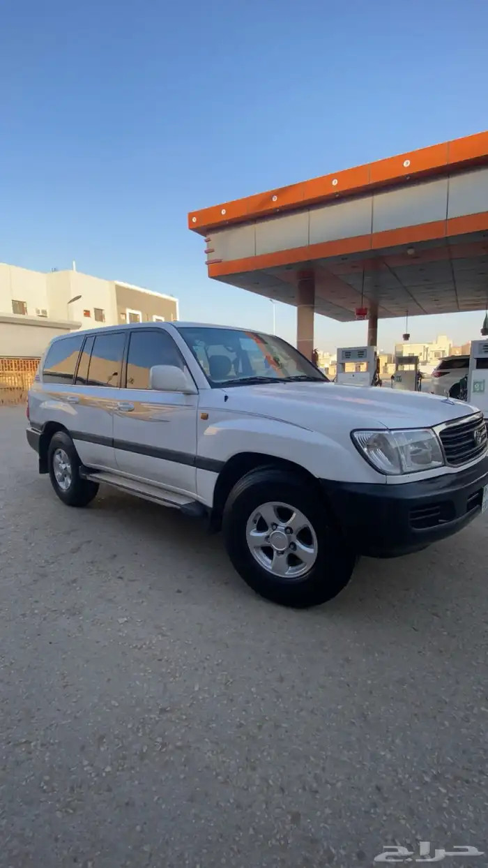 لاندكروزر 2002 0
