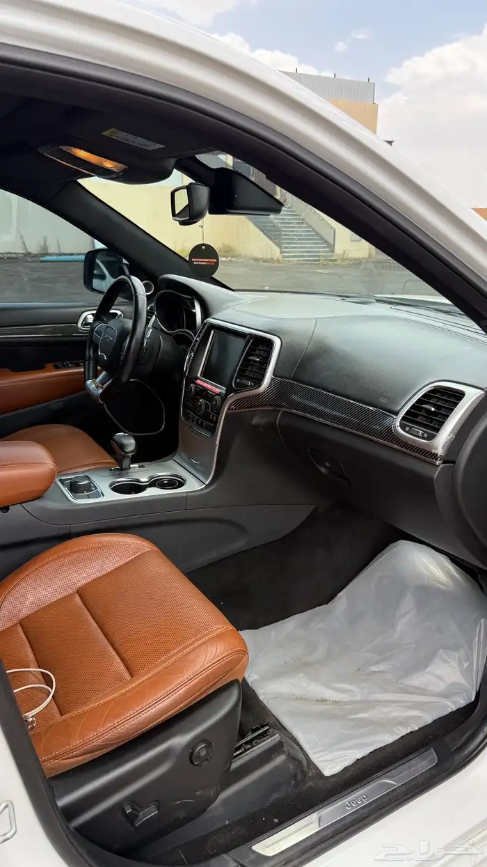 قراند شروكي SRT 2014 14