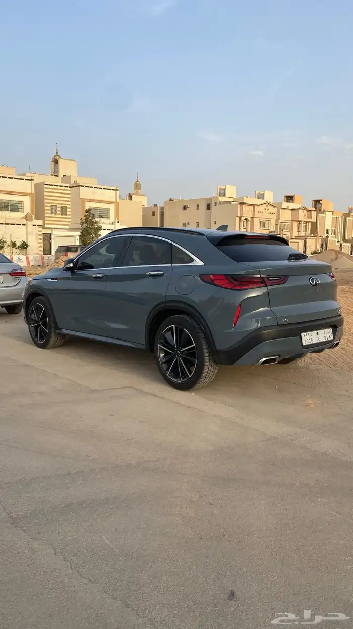 QX55انفنيتي داخليه اسود كامل 3