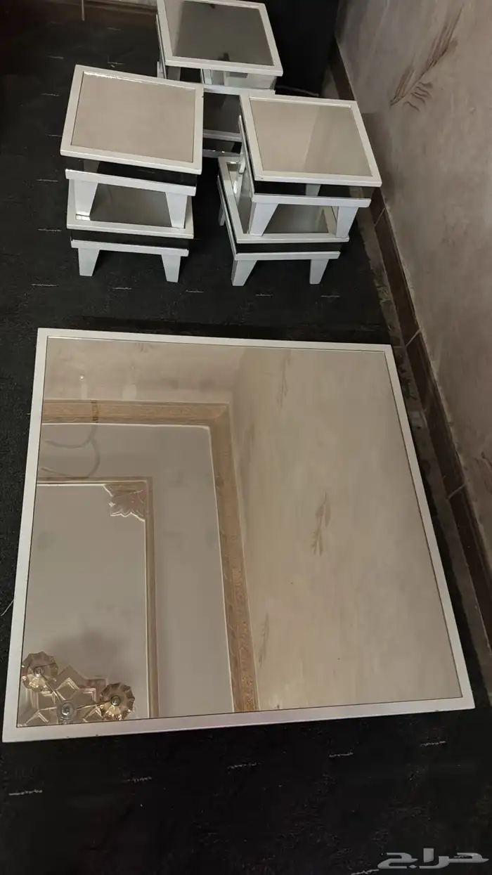 طاولات 0