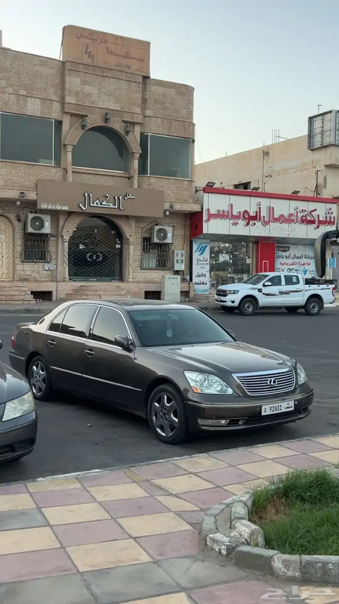 للبيع LS430 9