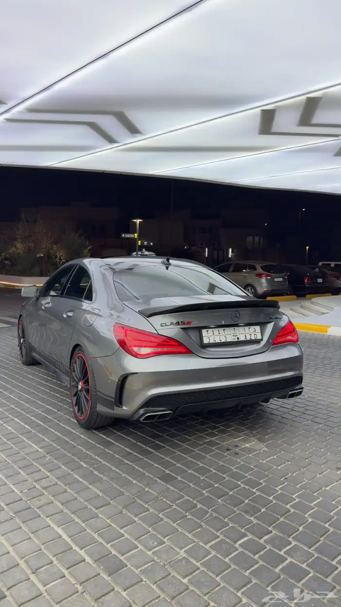 مرسيدس Cla45s AMG 4
