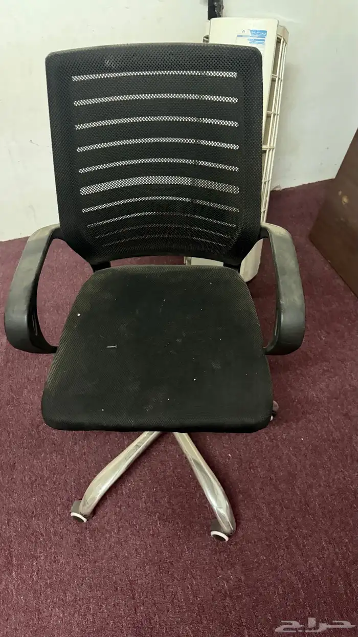 مكاتب وكراسي للبيع 1