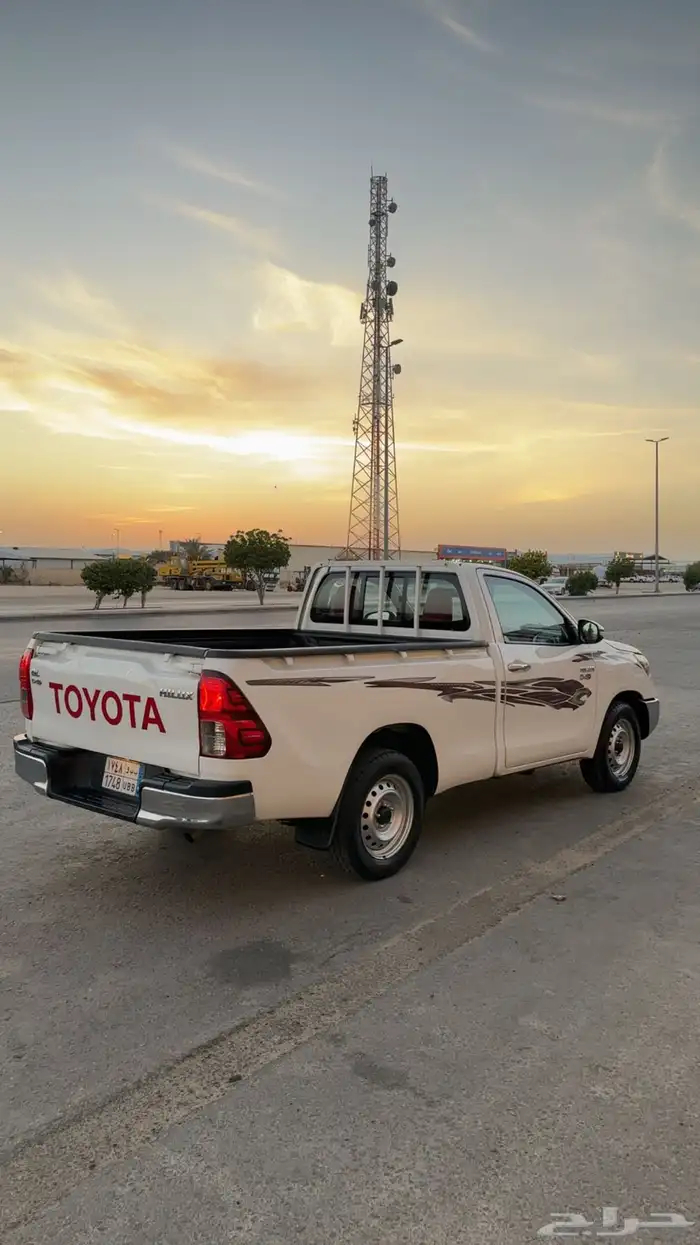 هايلكس للبيع 2023 مكينه 2800 4