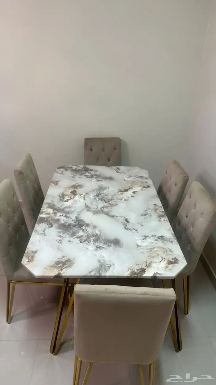 طاولة طعام جديدة المجمعة 4