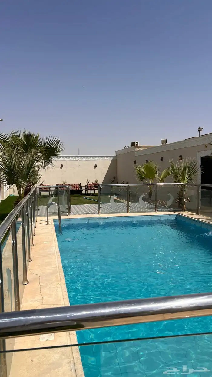 شاليه بمسبح للإيجار بالعارض   اسبوعي   شهري   سنوي 20