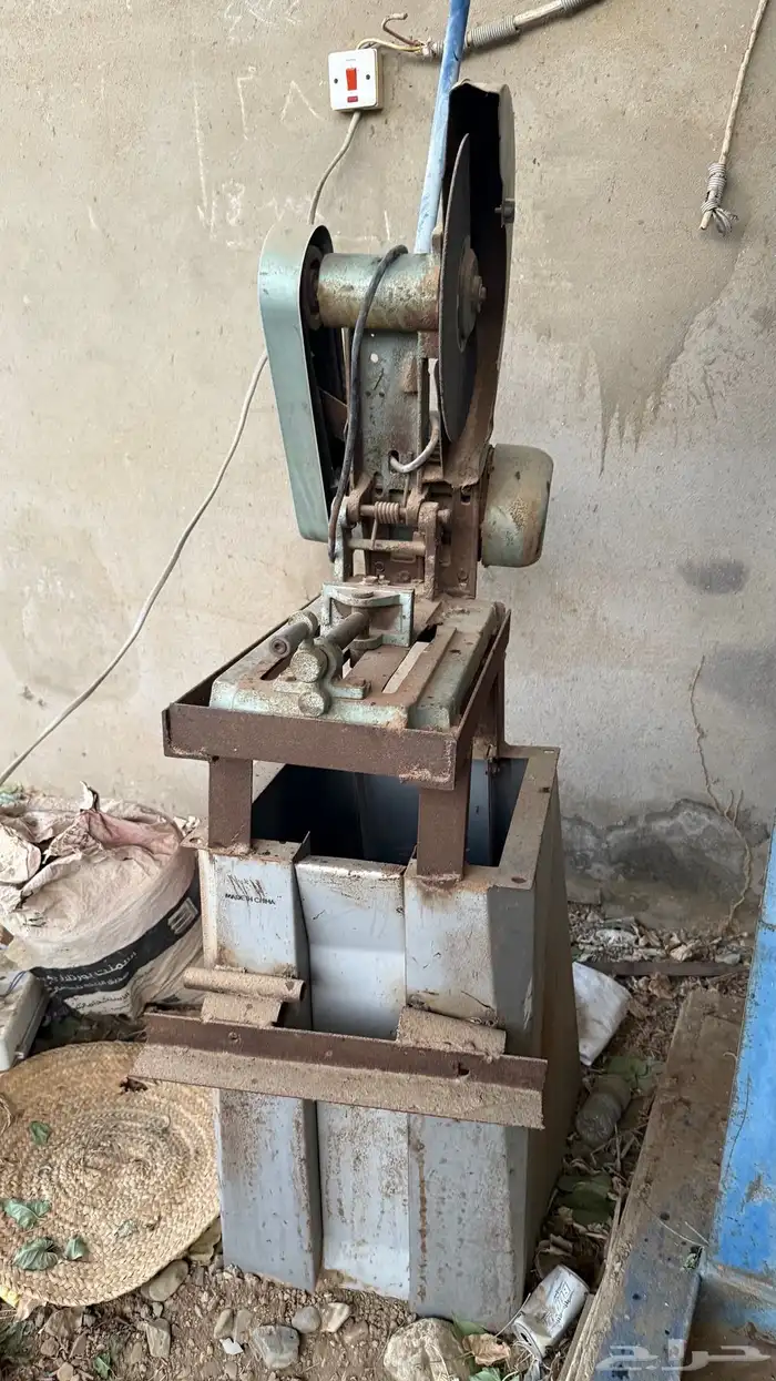 مكاين ومعدات 9