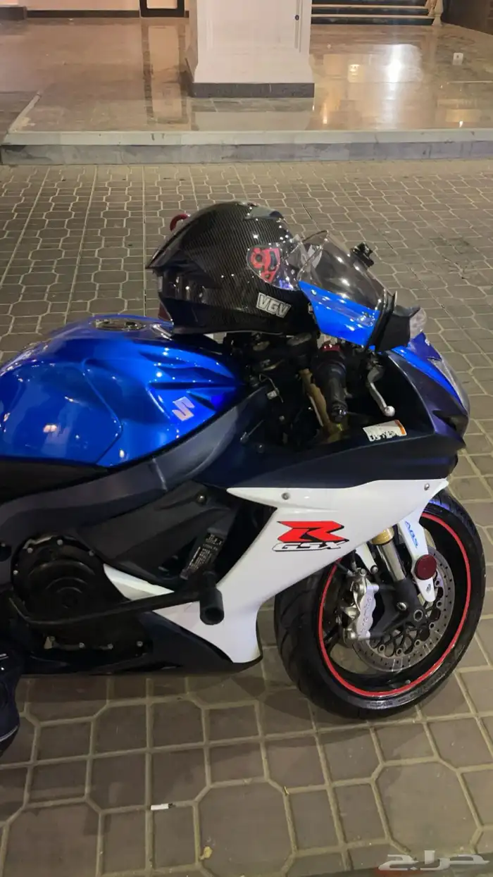 ريس750 سزوكي 1