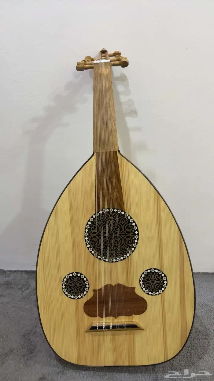 عود موسيقي 2