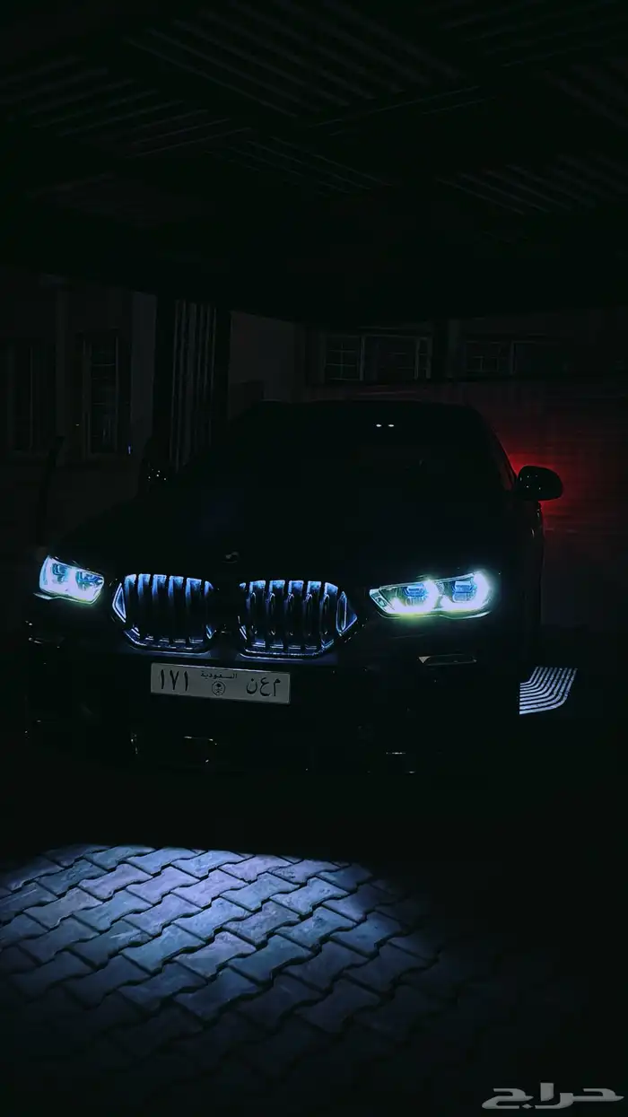 بي ام دبليو X6 مميز فئة M50i موديل 2020 14
