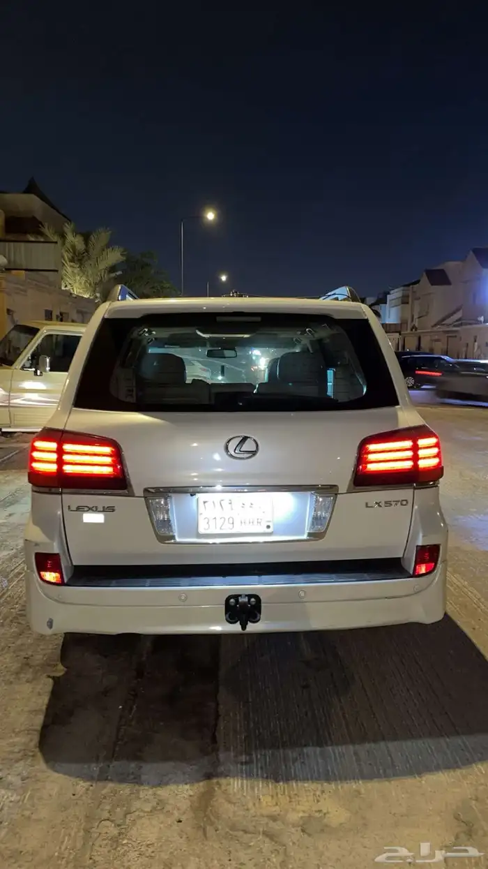 لكزس 2011 فل كامل 10