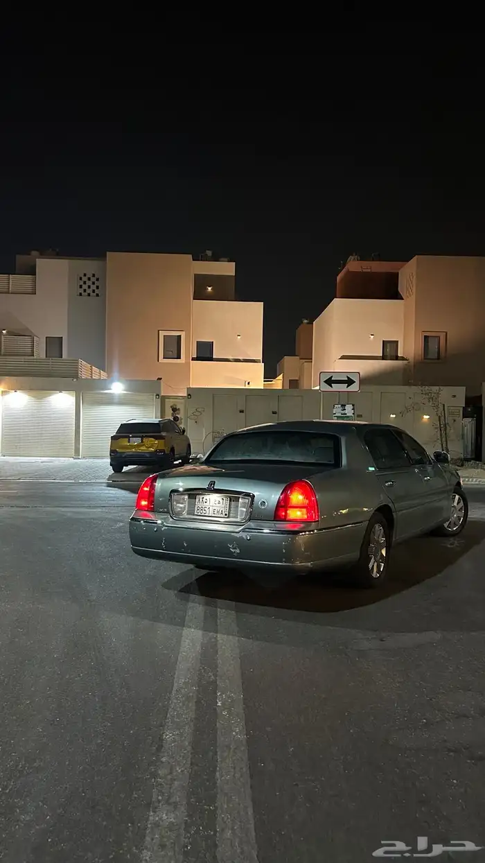 لينكون تاون كار 9