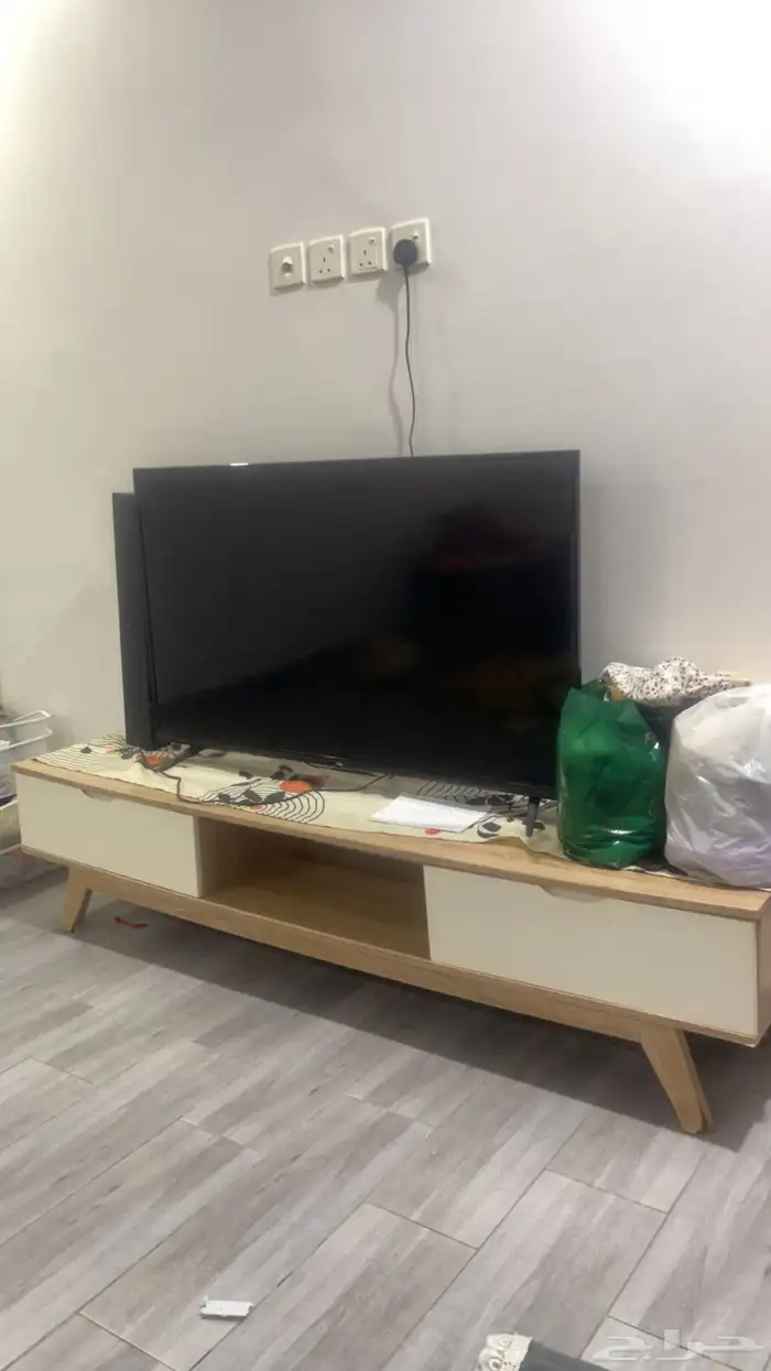 طاولة تلفزيون دولاب 0