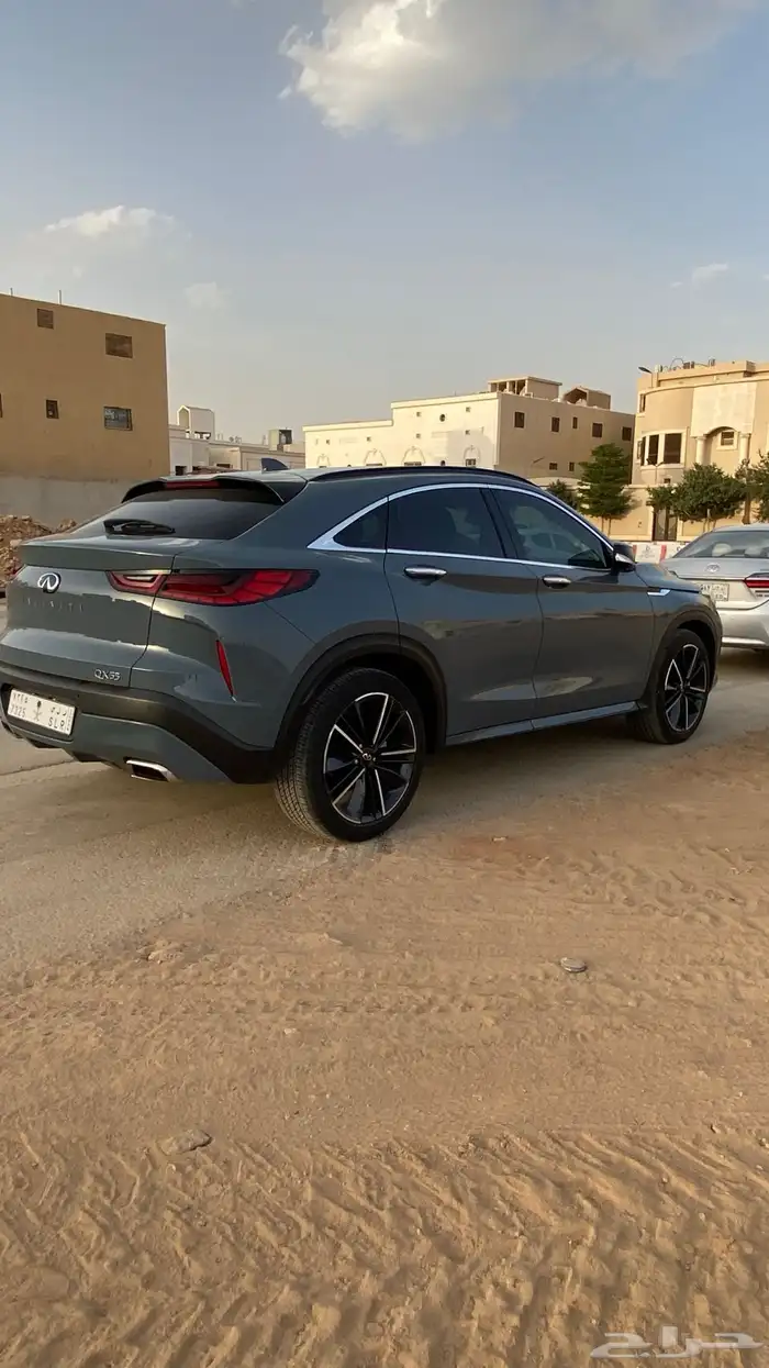 QX55انفنيتي داخليه اسود كامل 4